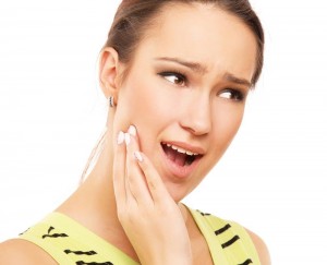Chi phí niềng răng móm chi phí giá bao nhiêu ?