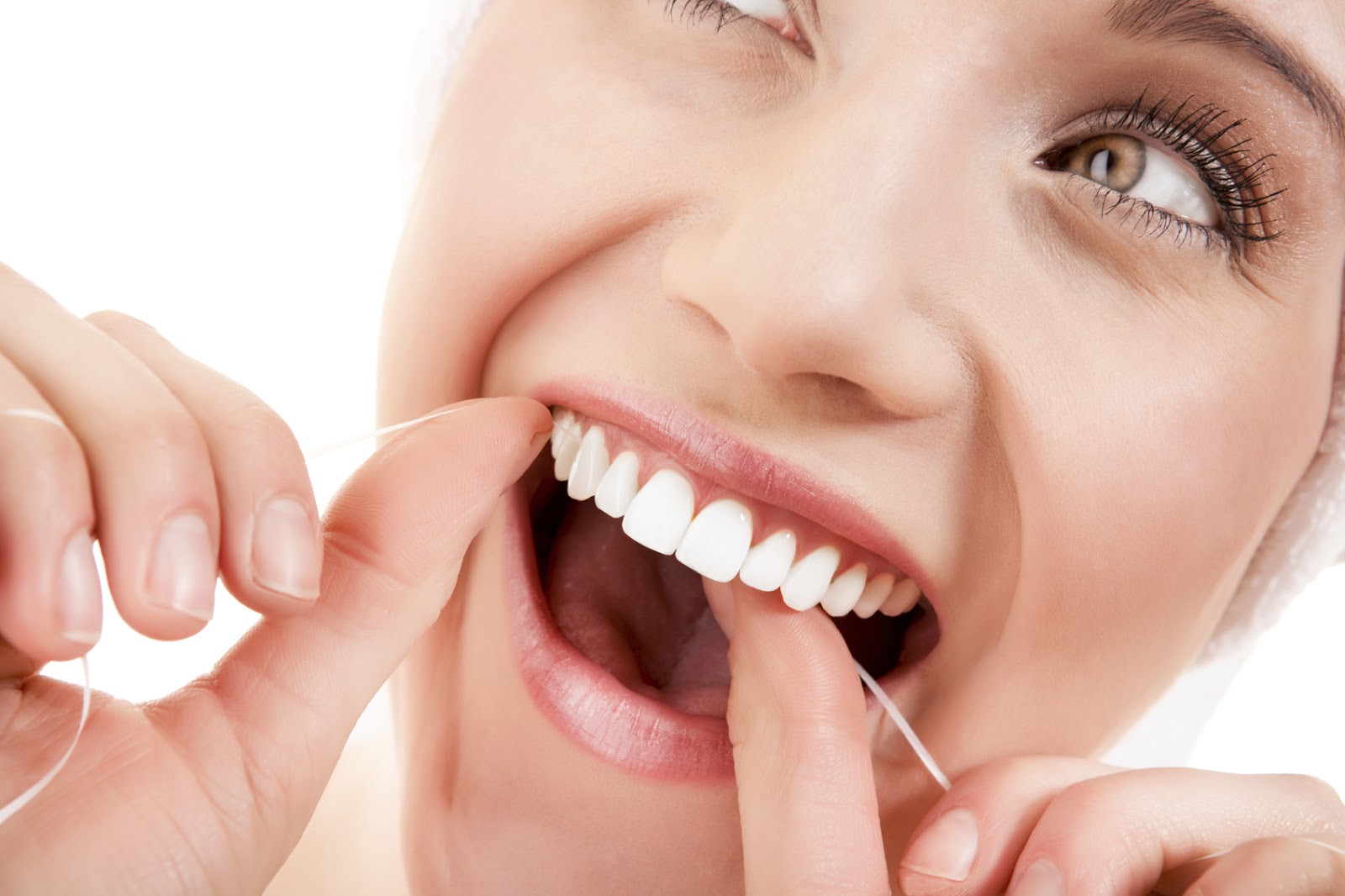 Những tai biến và biến chứng trong bọc răng sứ 2