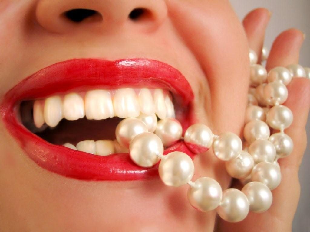 Tẩy trắng răng cho răng sâu có được không bác sĩ? 3