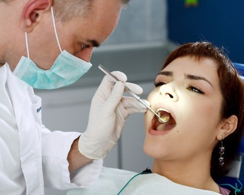 Bọc răng sứ cercon có đắt không? Giá răng sứ ceron-3