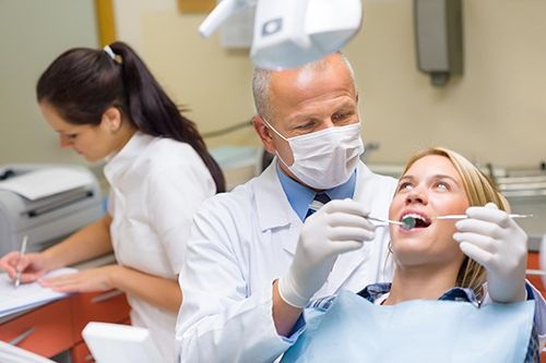 Chăm sóc sau khi bọc răng sứ giúp răng khỏe mạnh-4