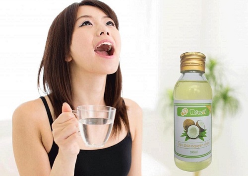 Tẩy trắng răng bằng dầu dừa hiệu quả bất ngờ 3 Tẩy trắng răng bằng dầu dừa hiệu quả bất ngờ 3