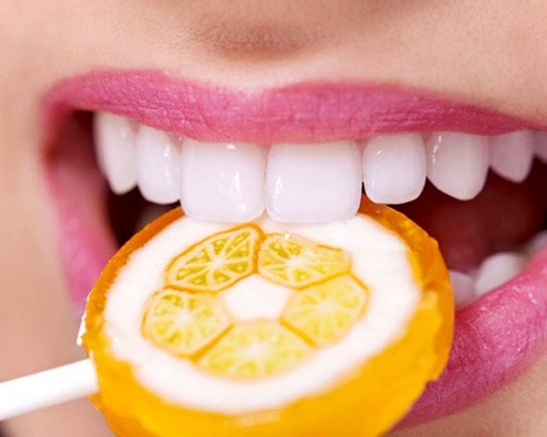 Bọc răng sứ bao lâu thì ăn được? Lưu ý sau khi bọc răng sứ-3