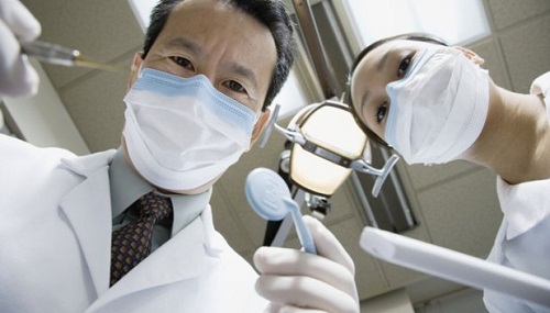 Trồng răng sứ có tốt không? Nên phục hình với trường hợp nào?-4 Trồng răng sứ có tốt không? Nên phục hình với trường hợp nào?-4