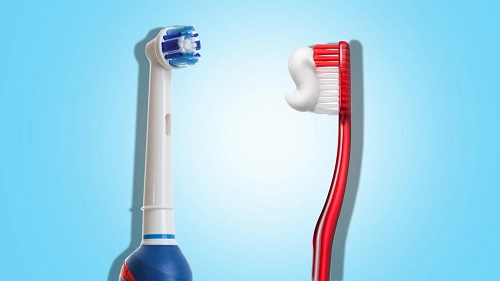 Niềng răng có nên dùng bàn chải điện không? 1 Niềng răng có nên dùng bàn chải điện không? *